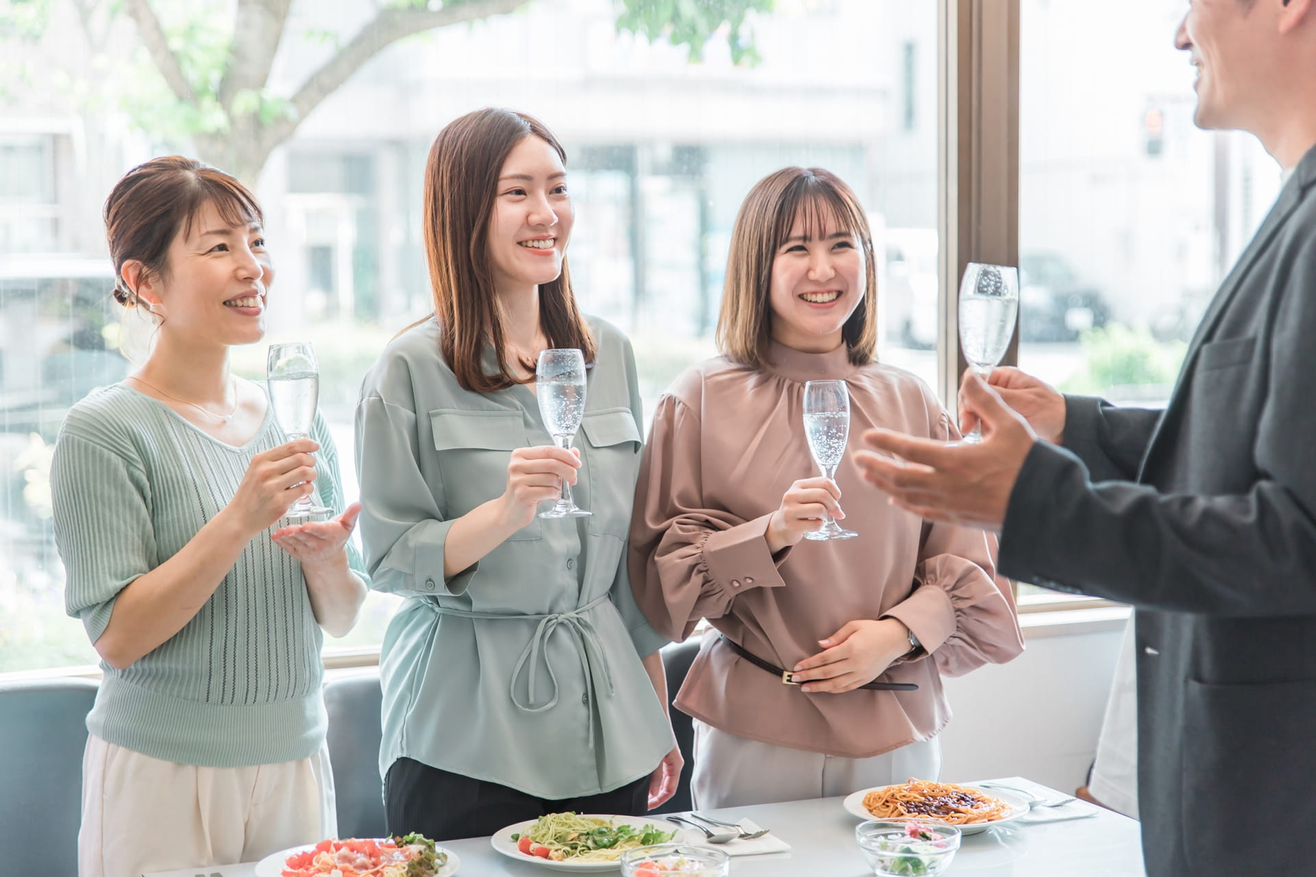 社内イベントの参加率を上げる方法|集まらない原因と対策を解説